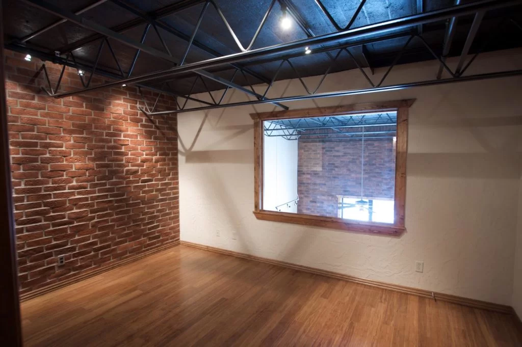 AW-116-JAY-HI RES (4)