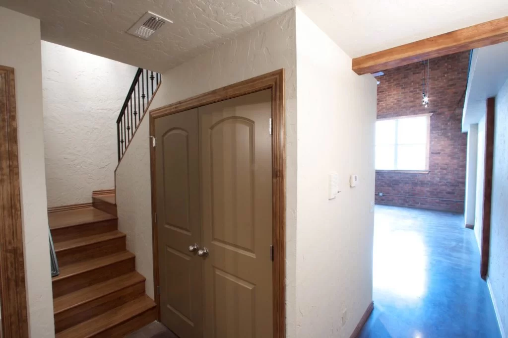 AW-122-JAY-HI RES (5)