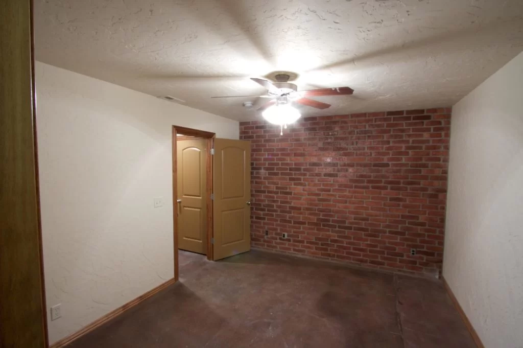 AW-122-JAY-HI RES (6)