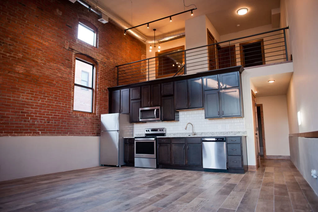 SLApts_039-biscuit-west