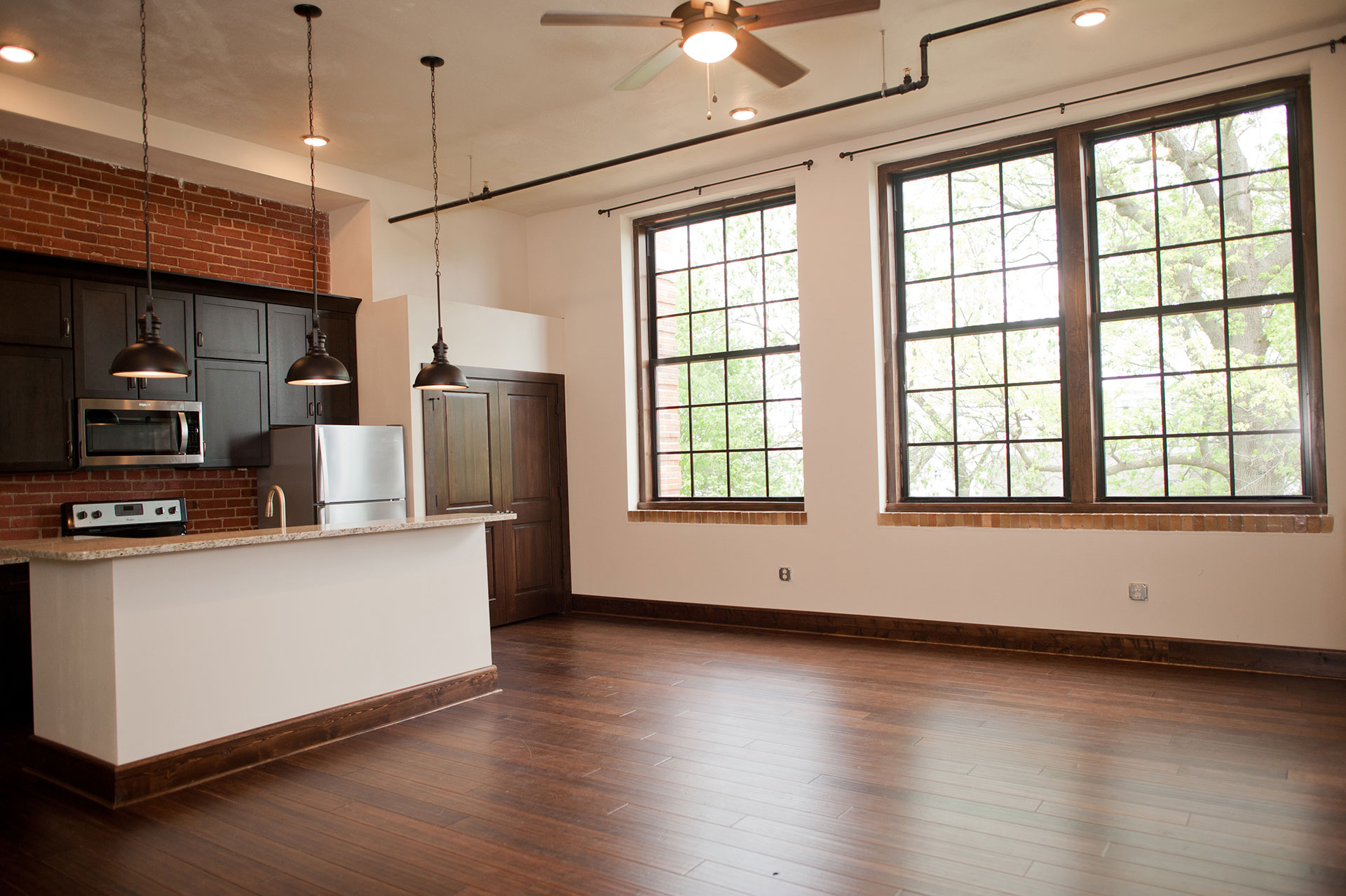 Bailey School Lofts - Springfield Loft Apartments